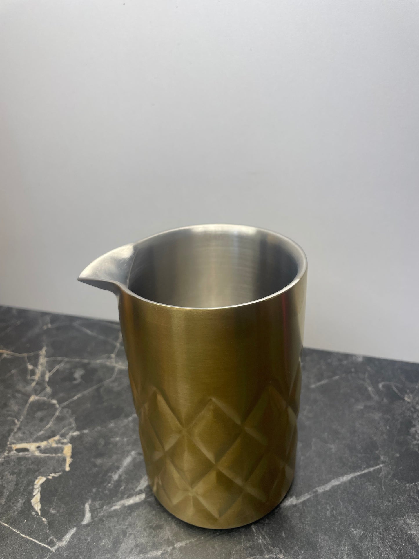 Mixing Glass 540ml double layer grid Gold Matt