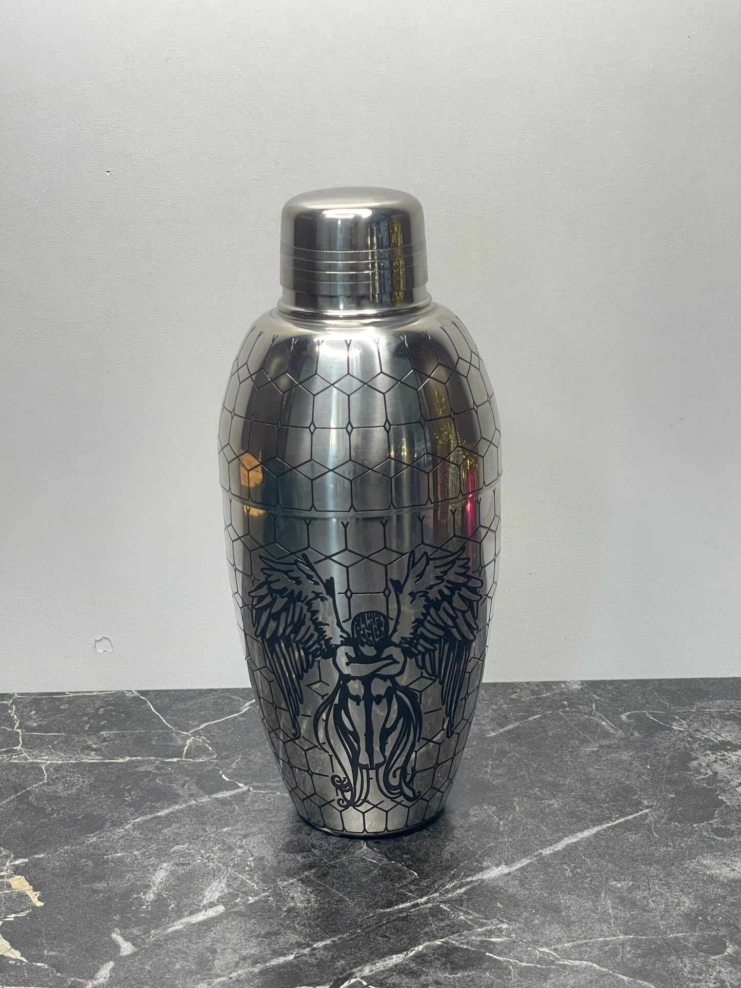 Stainless Steel American Shaker Mirror With Pattern
