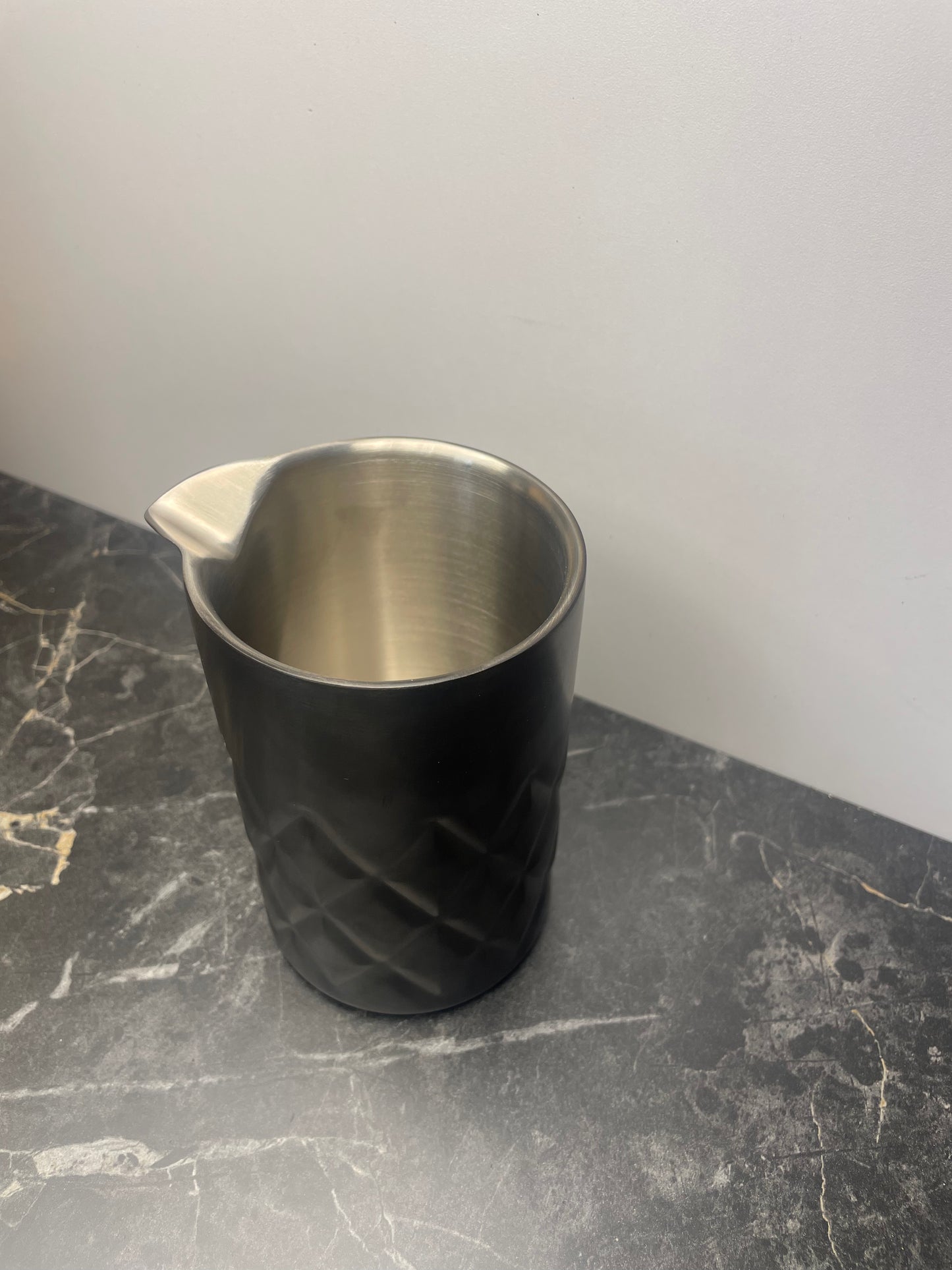 Mixing Glass 540ml double layer grid Black Matt With Lip